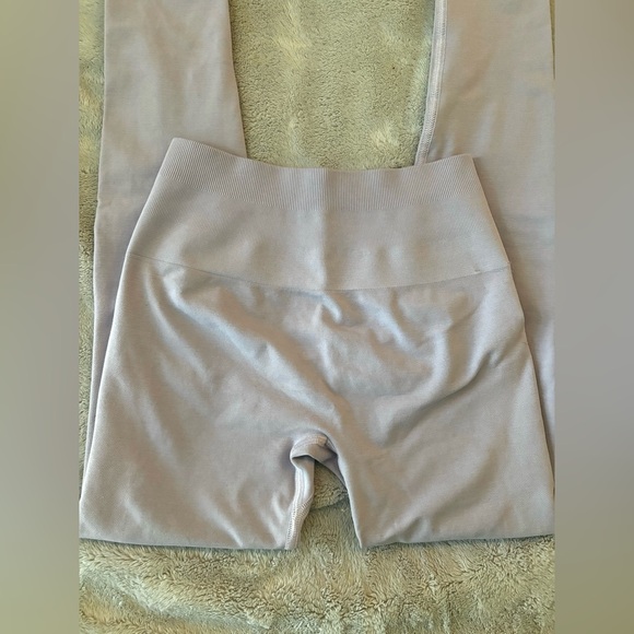 Alphalete amplify leggings - Picture 3 of 5